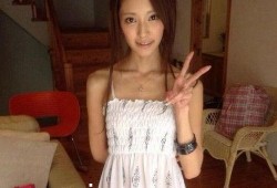 爆料钟欣潼近照图片最新,颜值依旧在线，气质愈发迷人